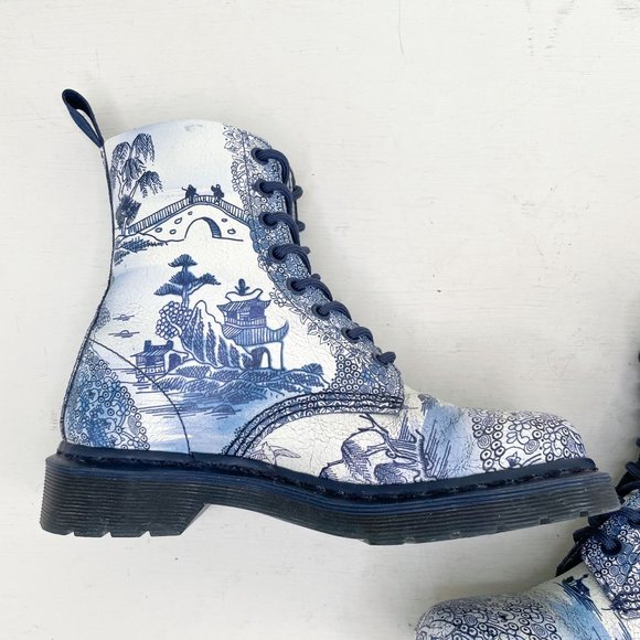 Dr. Martens 1460 Pascal Willow Cristal Blue & White Lace Up Boots Women's Size 6 - Picture 10 of 12